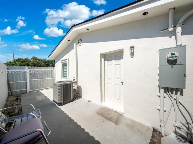 GOLDEN HIGHLANDS EST - Residential