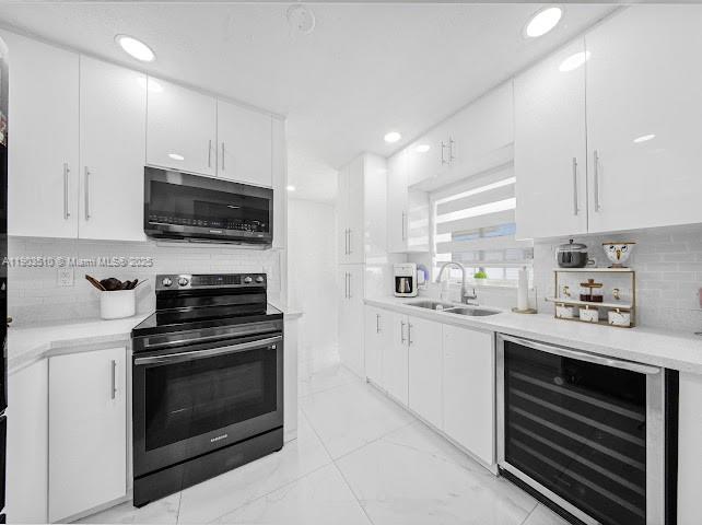 GOLDEN HIGHLANDS EST - Residential