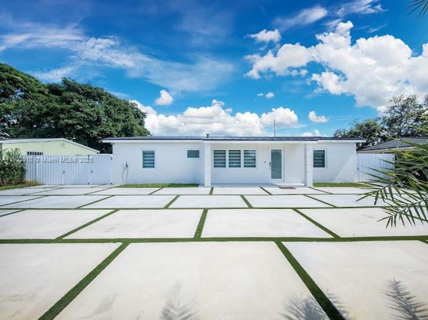 Completely Remodeled house in an excellent area in Miami Gardens, it has 4 bed and 2 bath, impact doors and windows, new aluminum roof, bathrooms, A/C, totally new, you should see it.