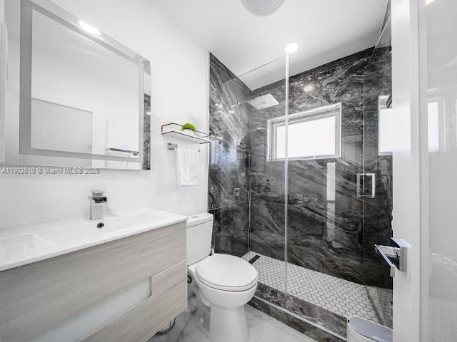 GOLDEN HIGHLANDS EST - Residential