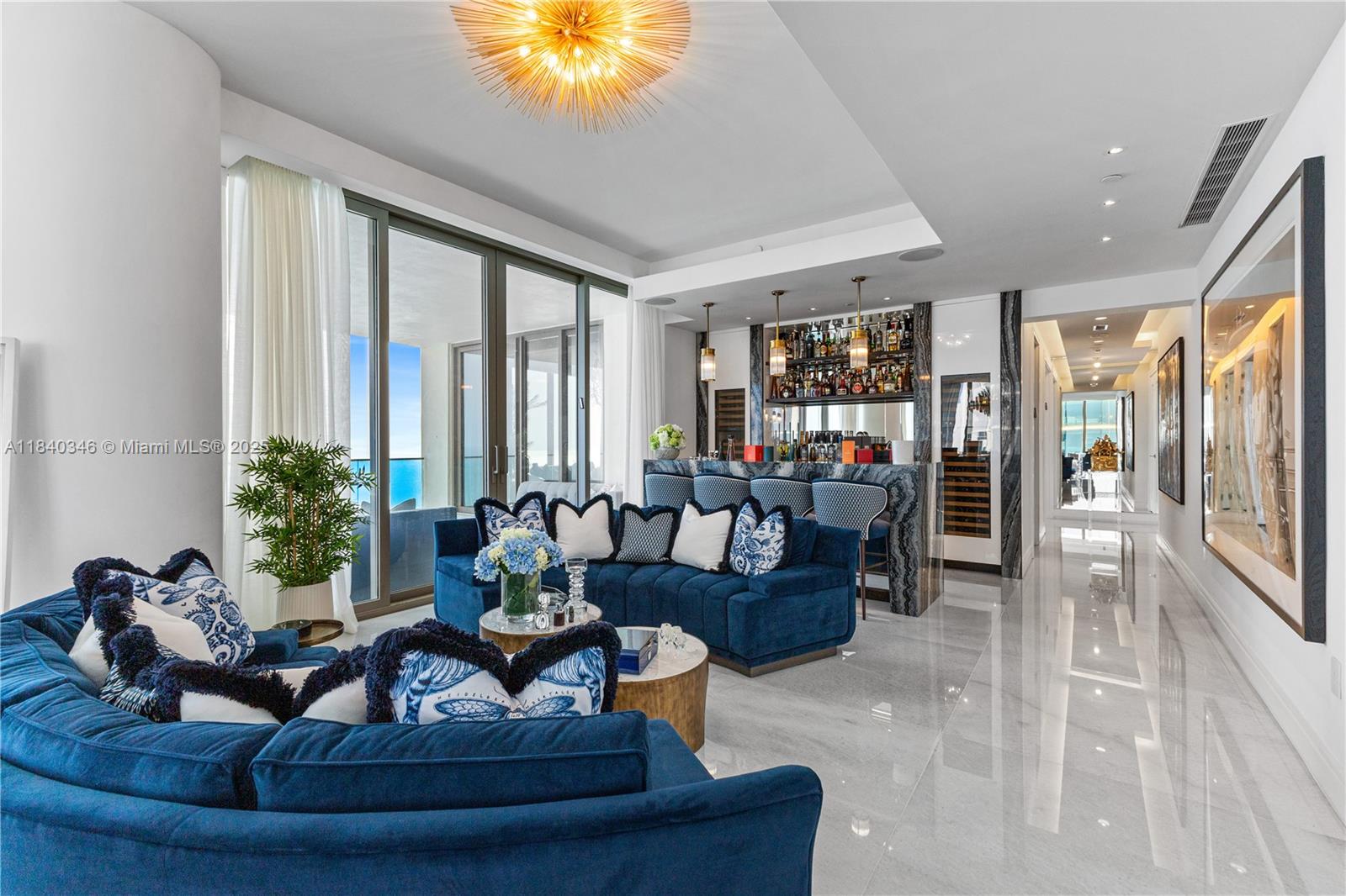 17901 Collins Ave TS4205