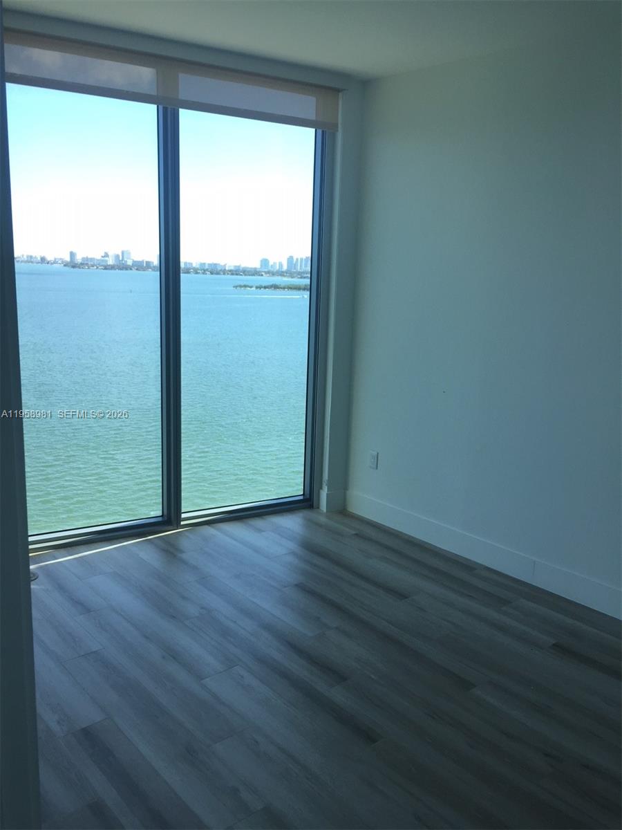 BISCAYNE BEACH - Residential Lease
