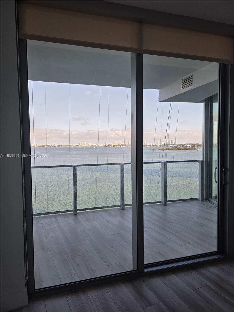 BISCAYNE BEACH - Residential Lease