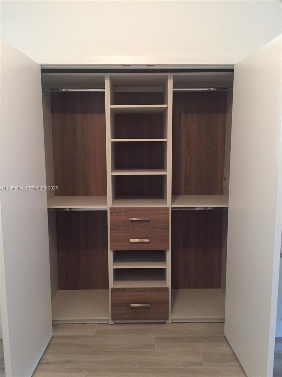 BISCAYNE BEACH - Residential Lease