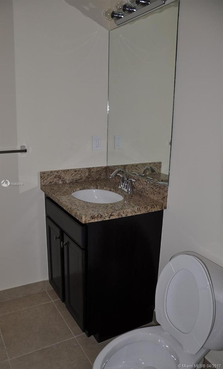 Meadow Pines 173-40 B - Residential Lease