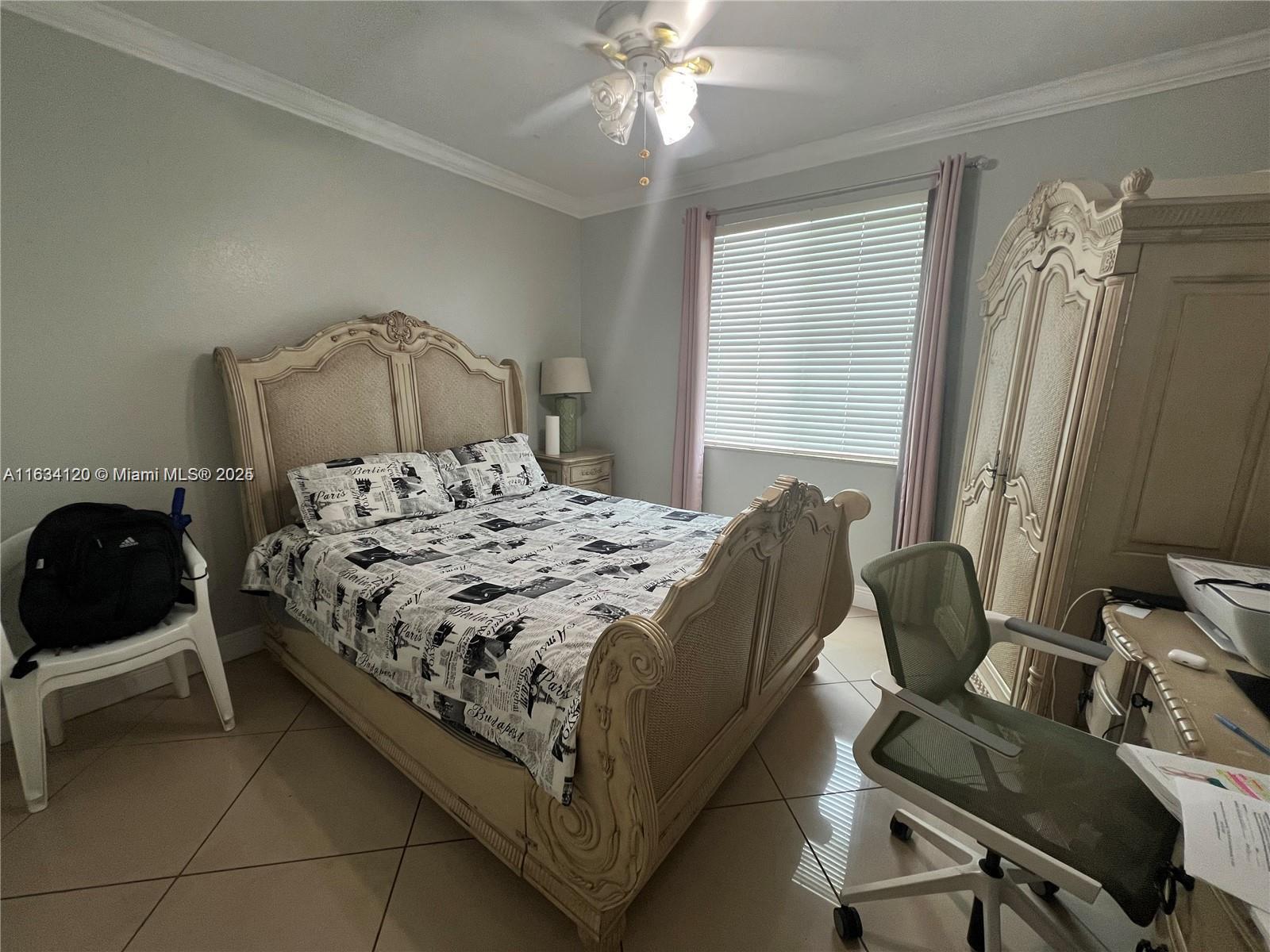 Rental Property at 12933 Sw 197th St 2, Miami, Broward County, Florida - Bedrooms: 1 
Bathrooms: 1  - $1,500 MO.