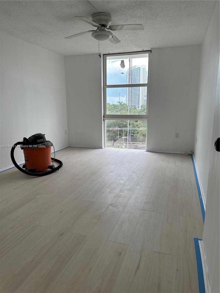 WOODSIDE APTS CONDO - Residential