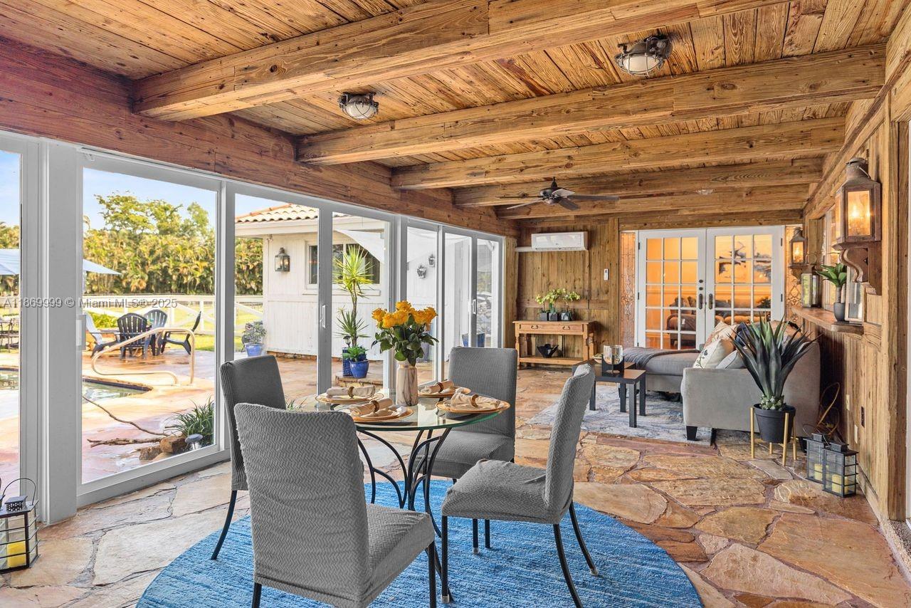 MARTHA BRIGHT FARMS - Residential