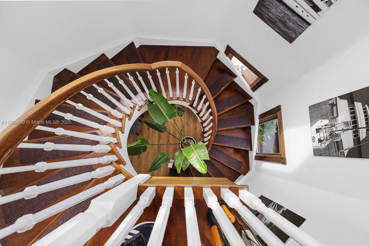 MARTHA BRIGHT FARMS - Residential