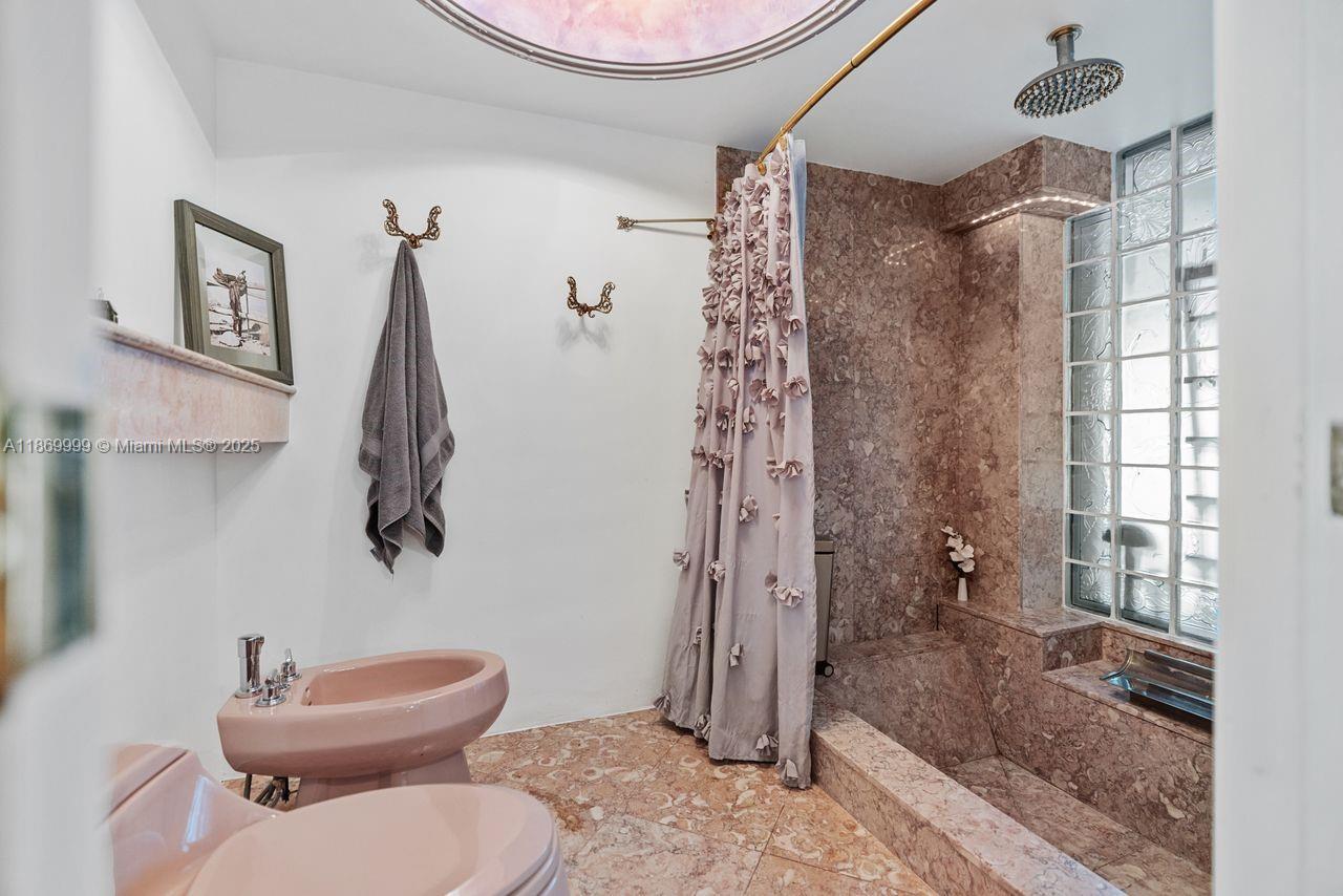 MARTHA BRIGHT FARMS - Residential