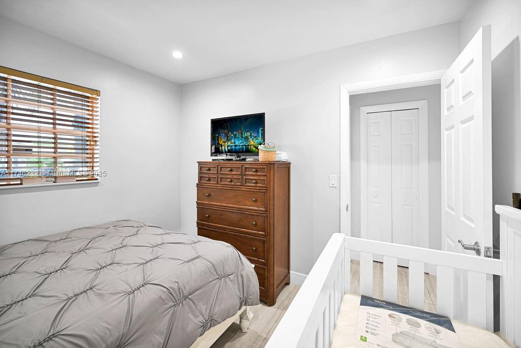 Southwest Lakes - Residential