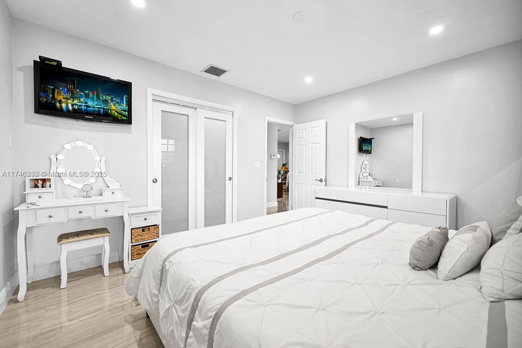 Southwest Lakes - Residential