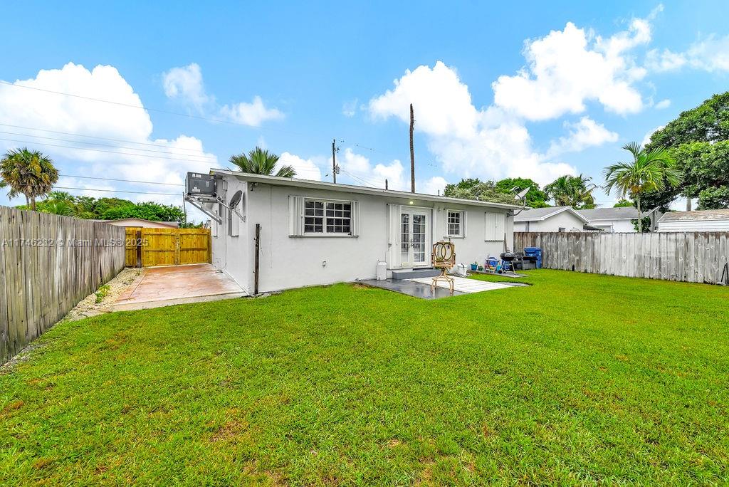 Southwest Lakes - Residential