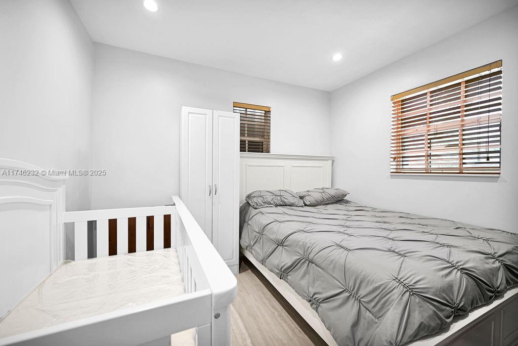 Southwest Lakes - Residential