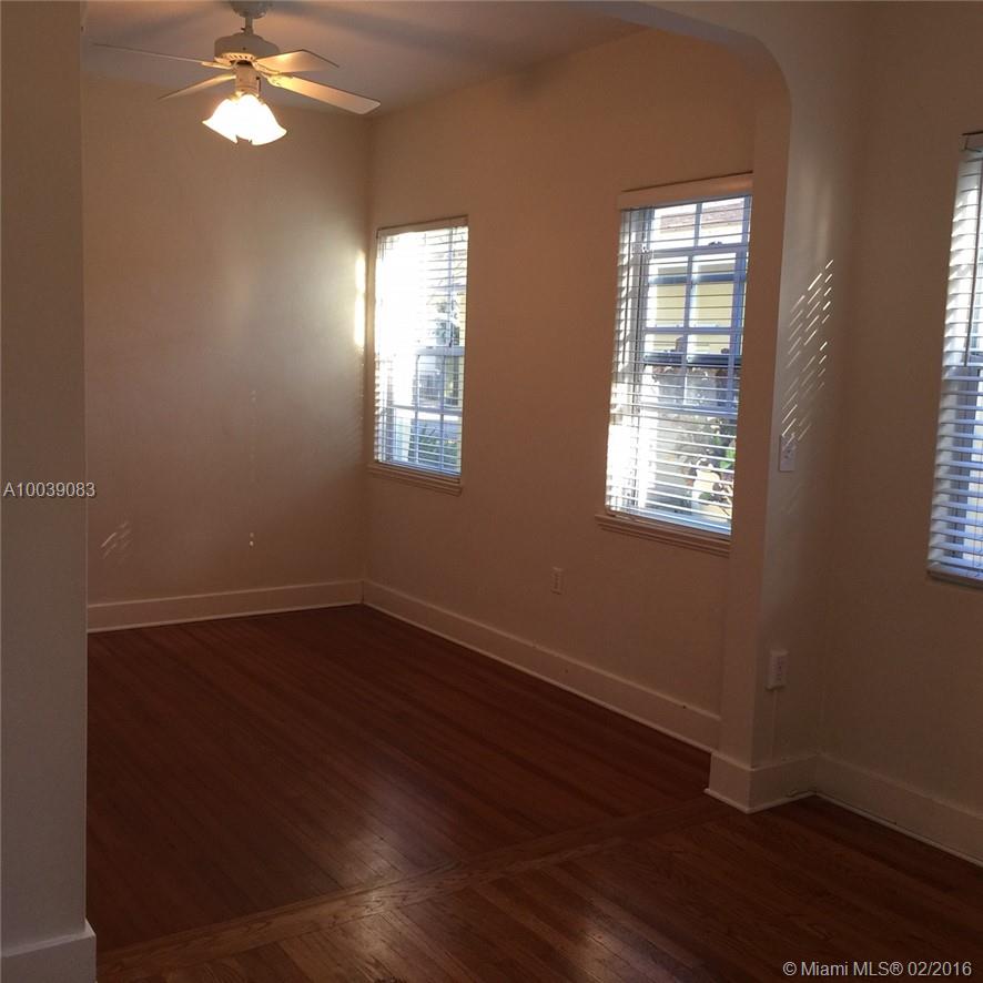 CORAL GABLES RIVIERA - Residential