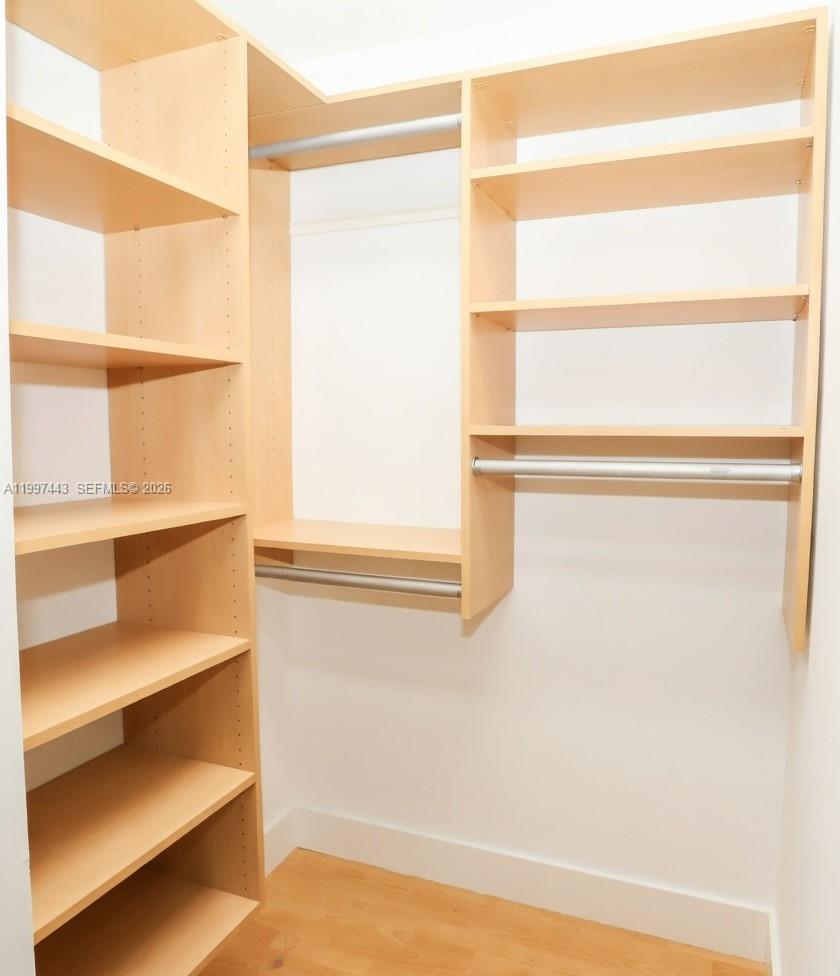 CITY 24 CONDO - Residential Lease