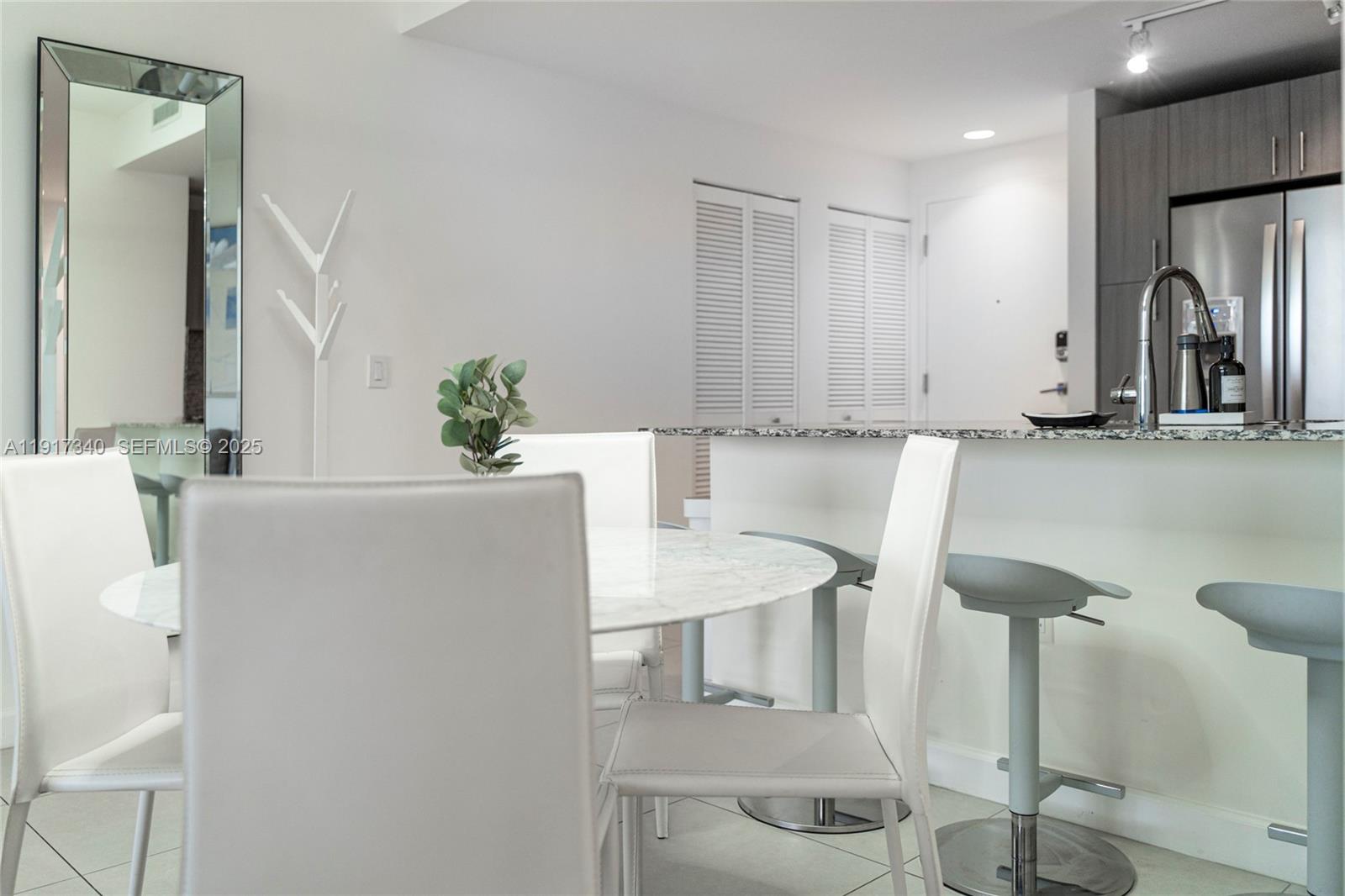 5350 PARK CONDO - Residential