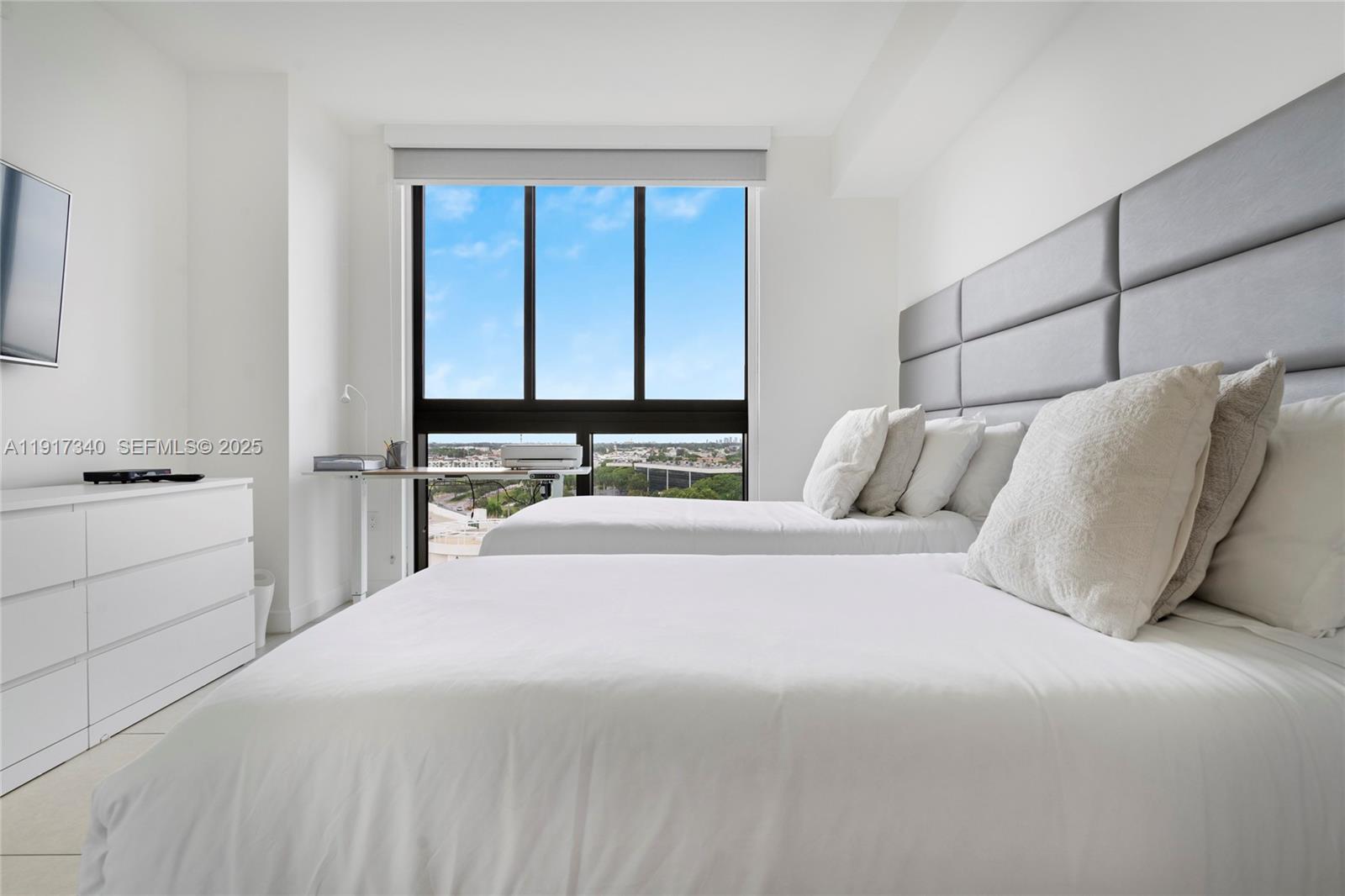 5350 PARK CONDO - Residential