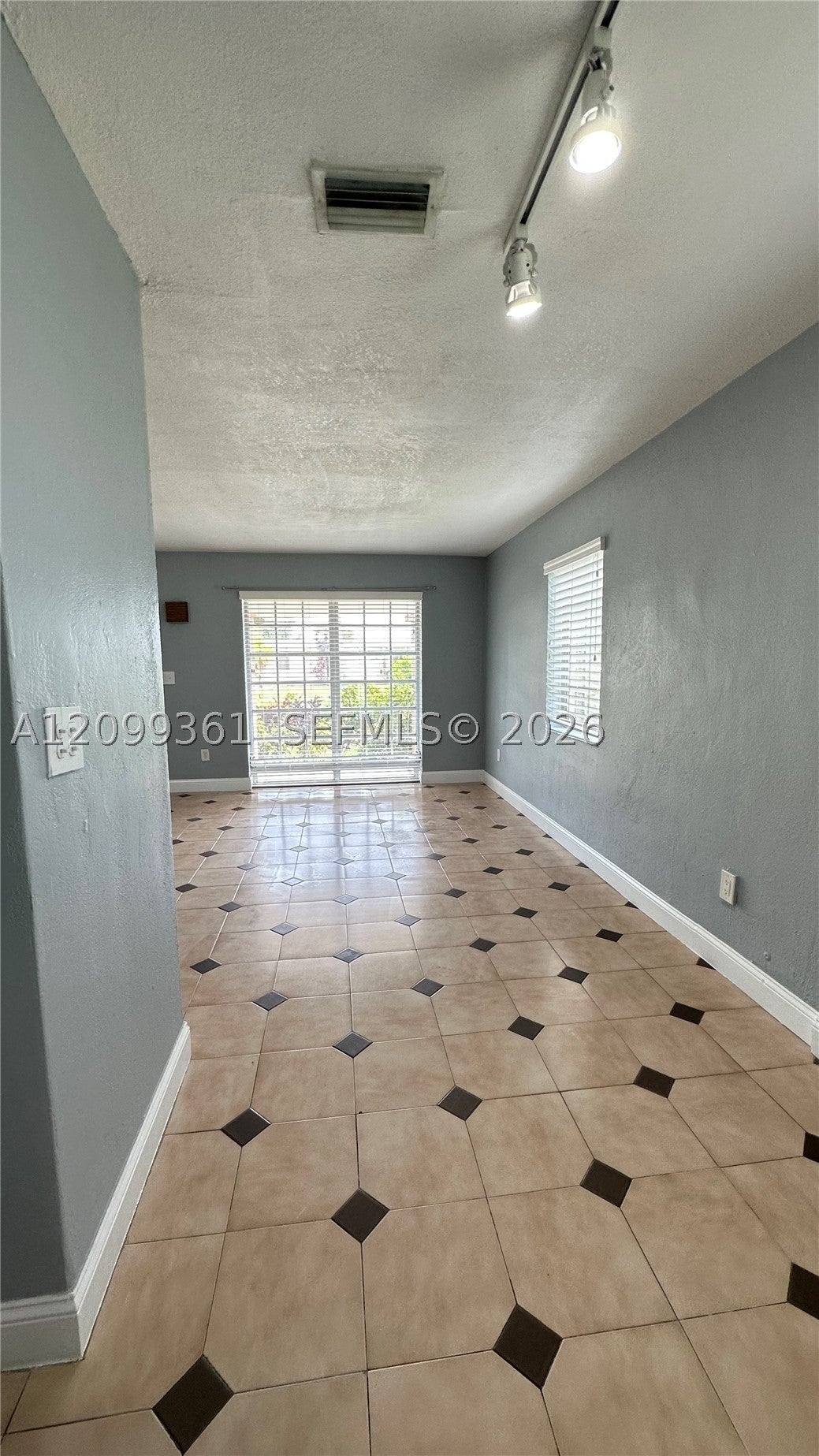10771 SW 51st Dr, Miami FL 33165