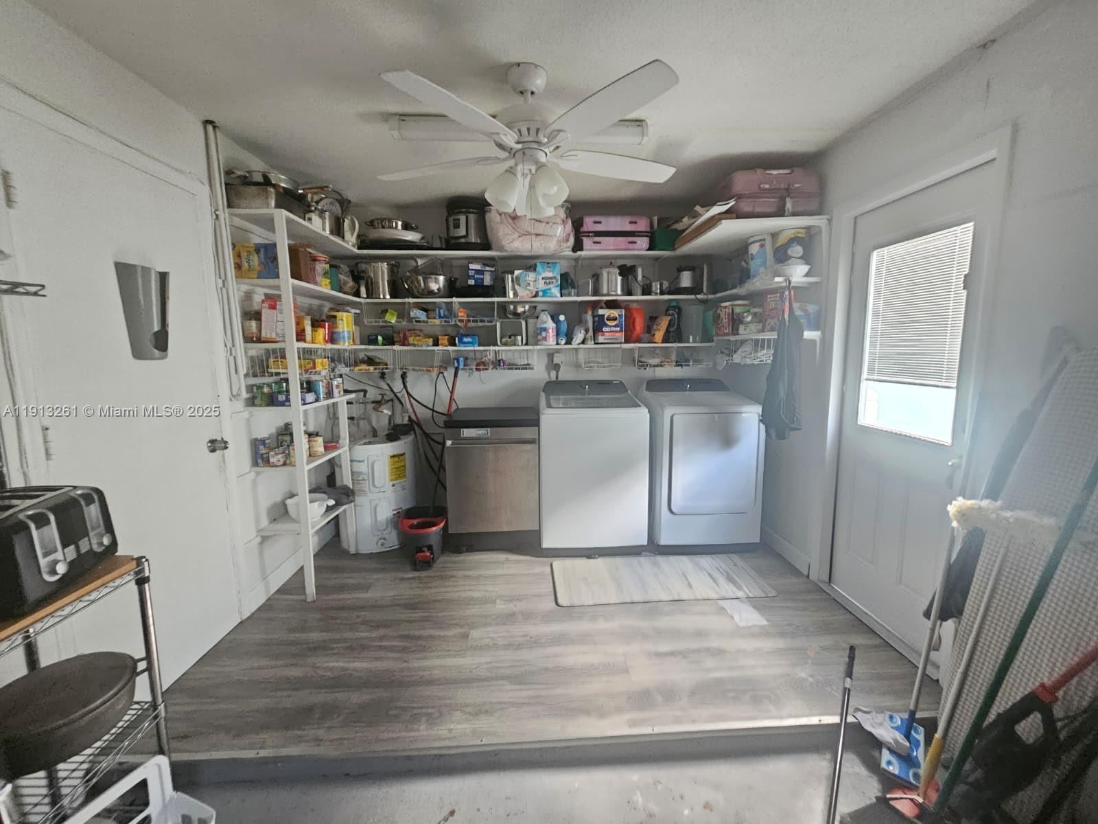 MAINLANDS OF TAMARAC LAKE - Residential Lease