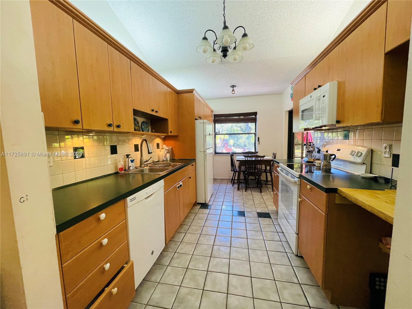GOLFVIEW COLONY CONDO - Residential