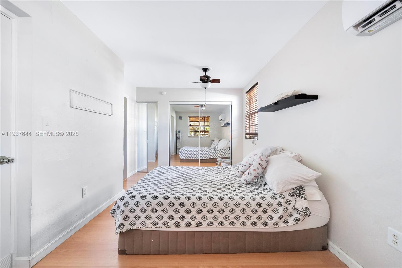 BRADLEY MANOR 3RD ADDN - Residential