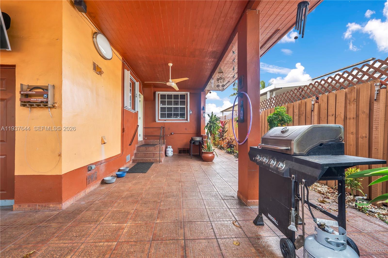 BRADLEY MANOR 3RD ADDN - Residential