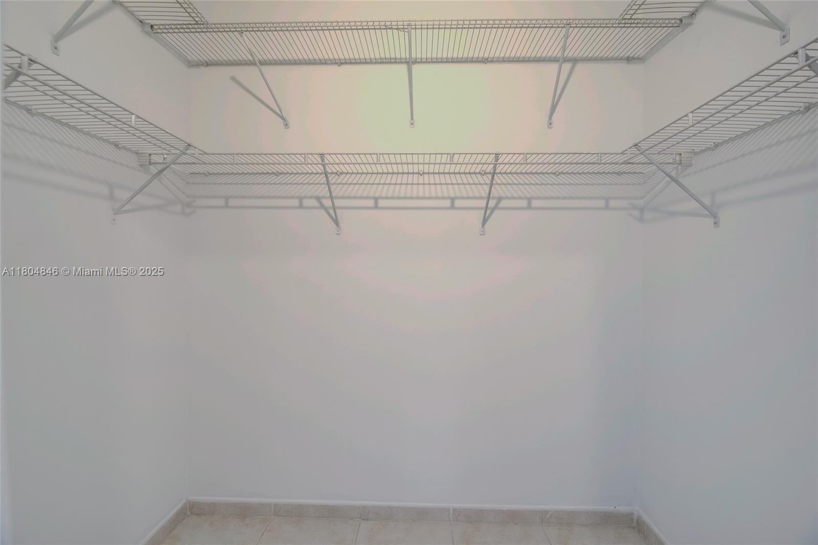 PALM GARDENS AT DORAL CON - Residential