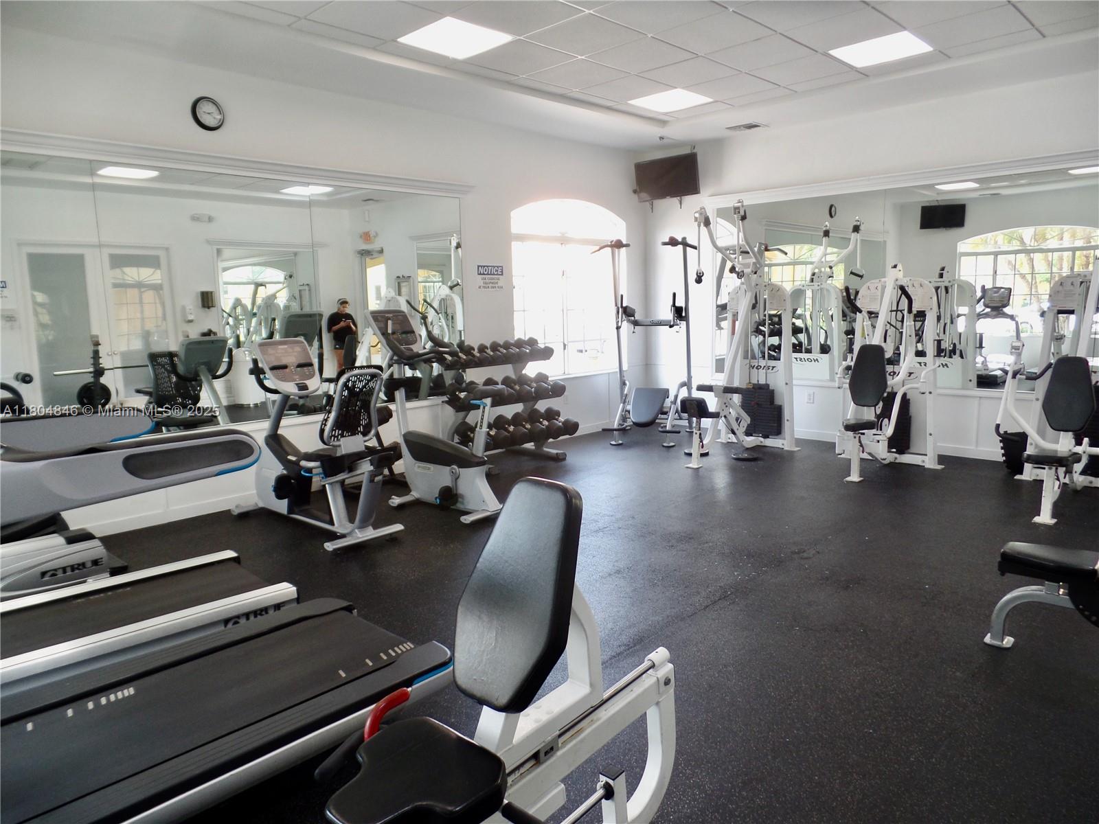 PALM GARDENS AT DORAL CON - Residential