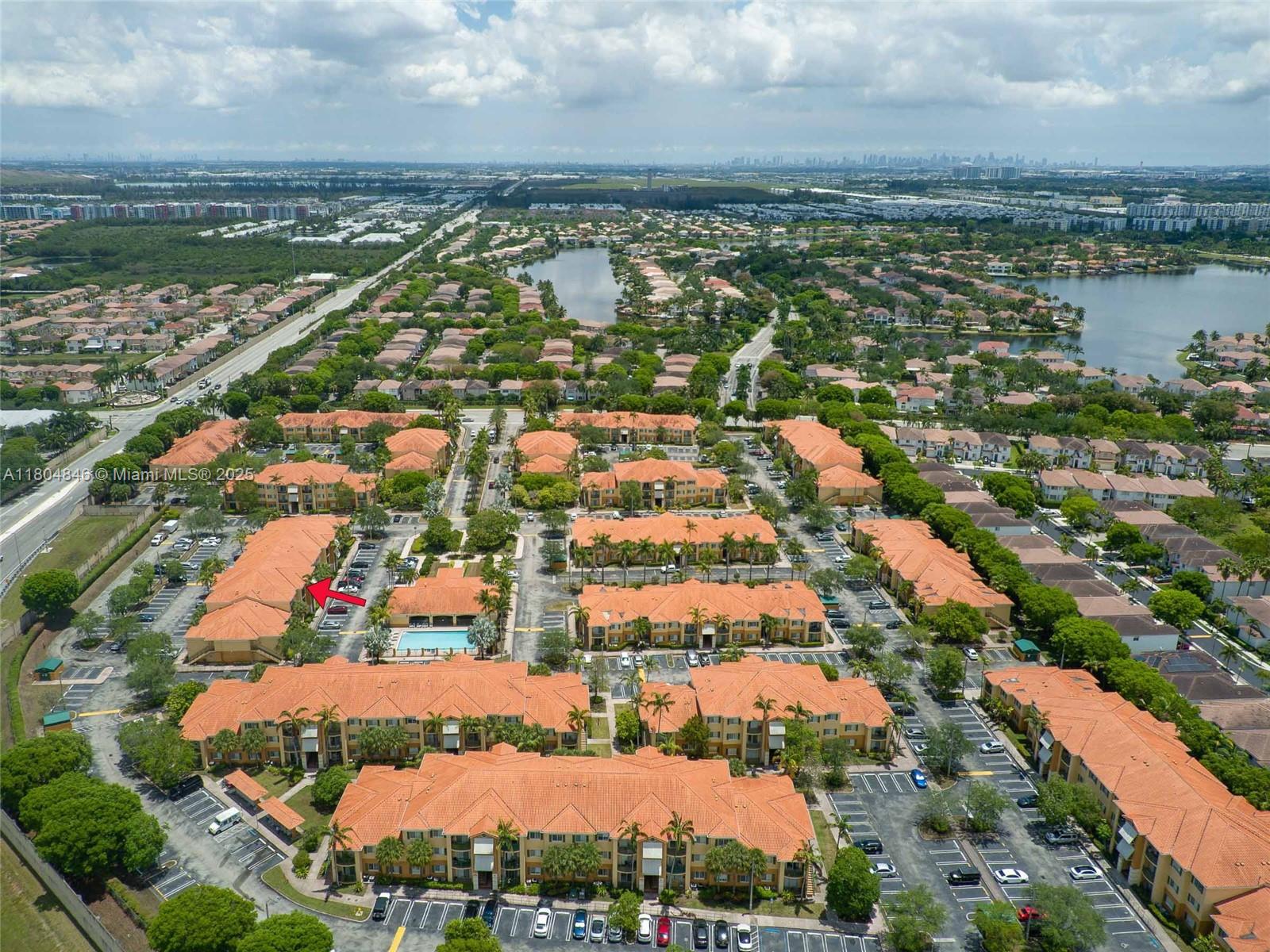PALM GARDENS AT DORAL CON - Residential
