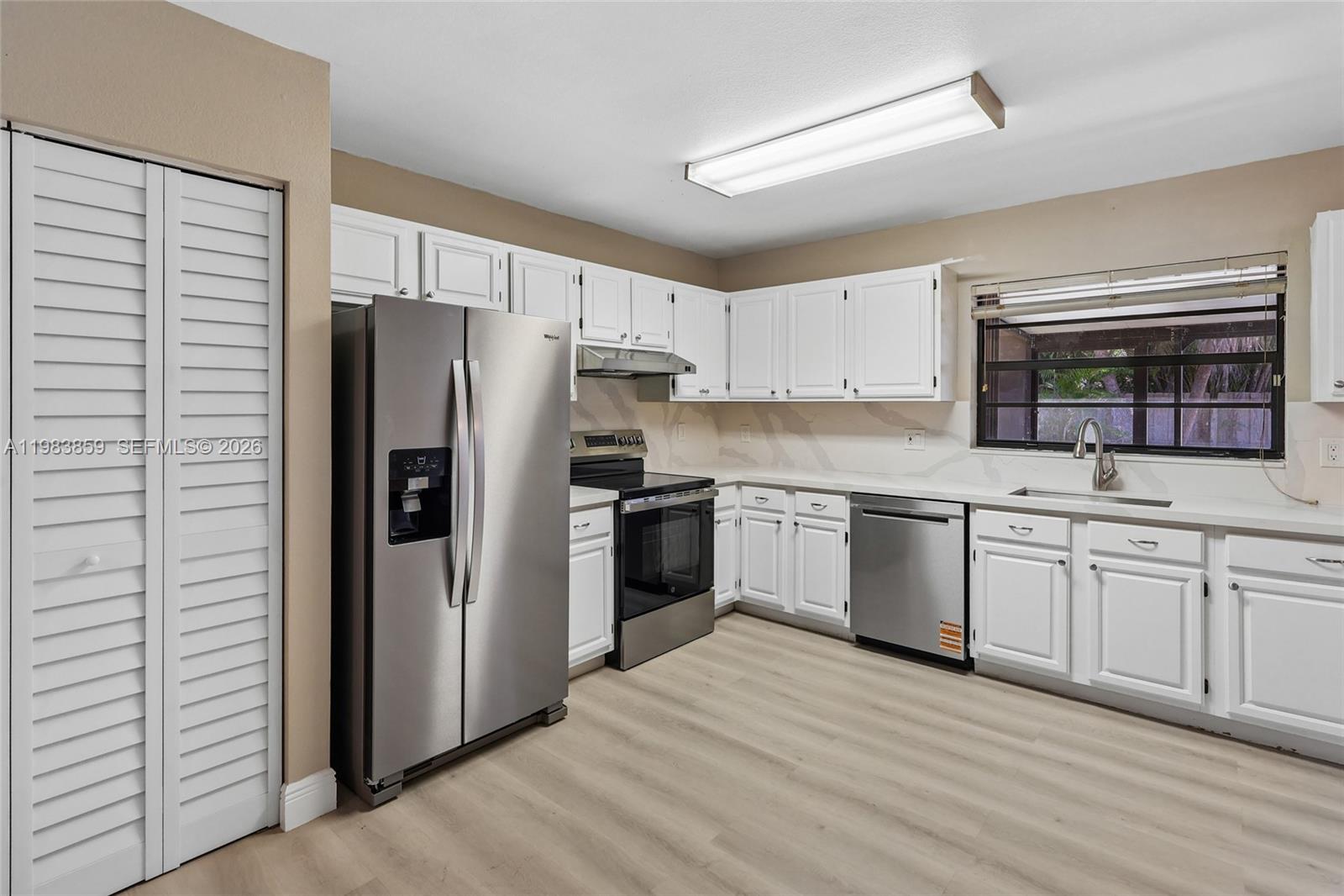 HOMESTEAD LAKES TENNESSEE - Residential Lease