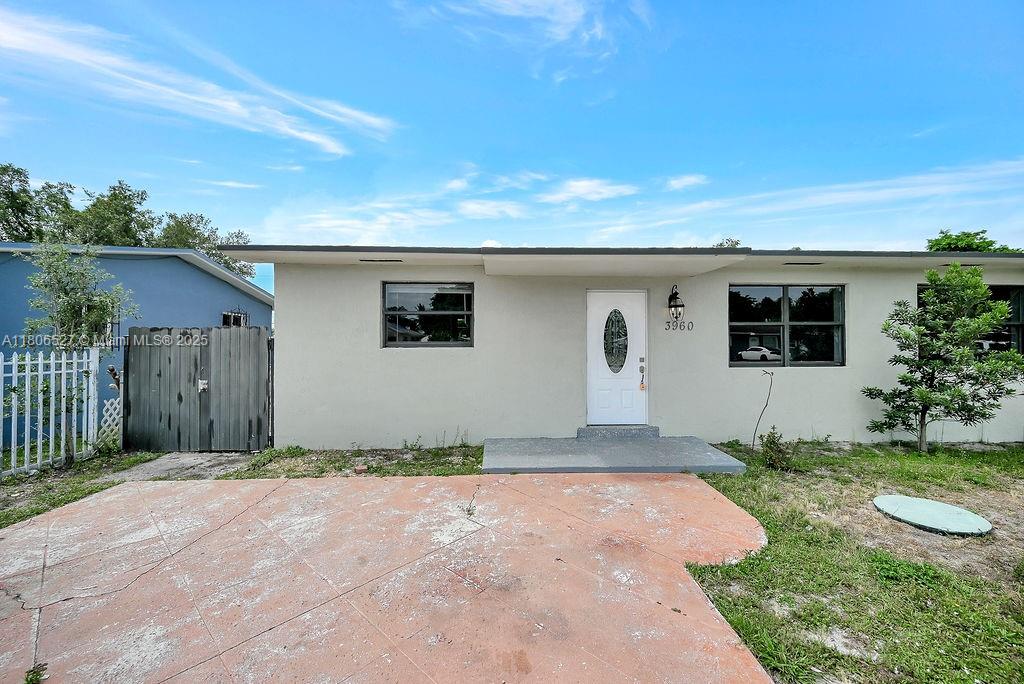 3960 NW 164th St