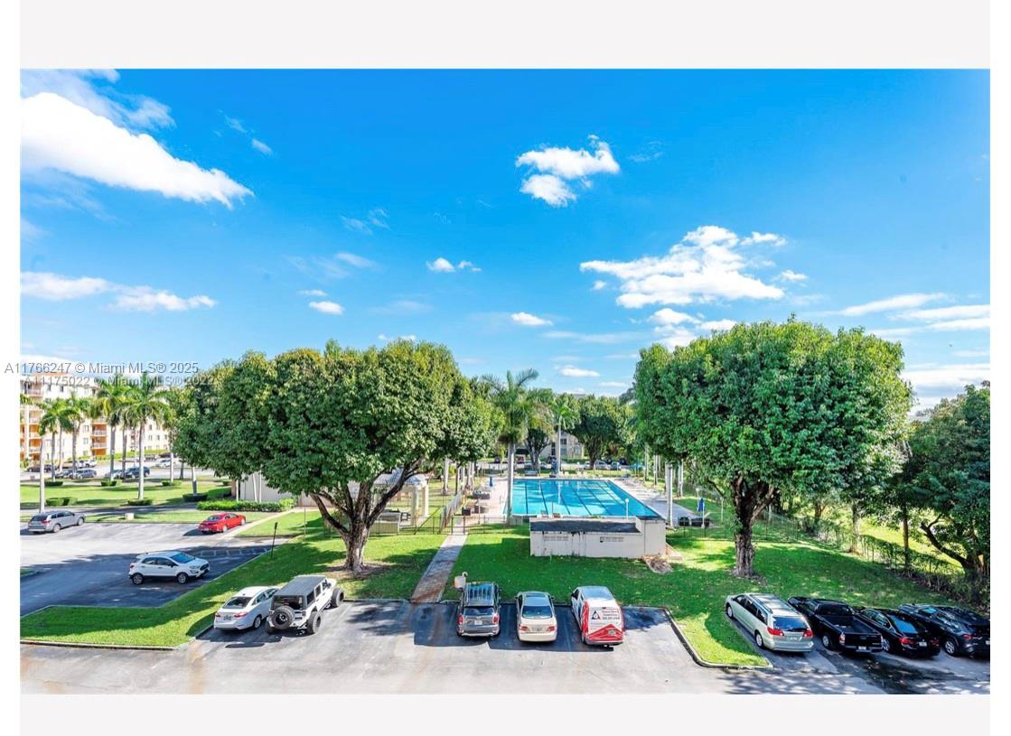 THE FOUNTAINS AT FONTAINE - Residential