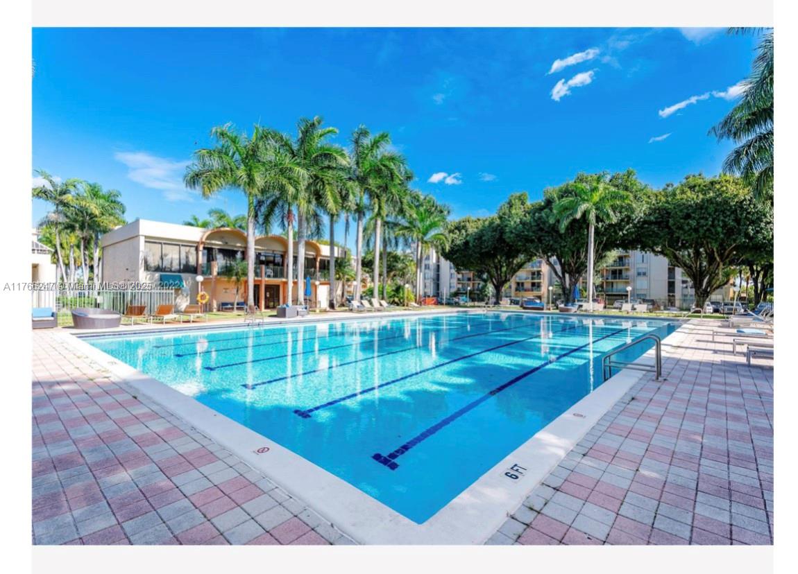 THE FOUNTAINS AT FONTAINE - Residential