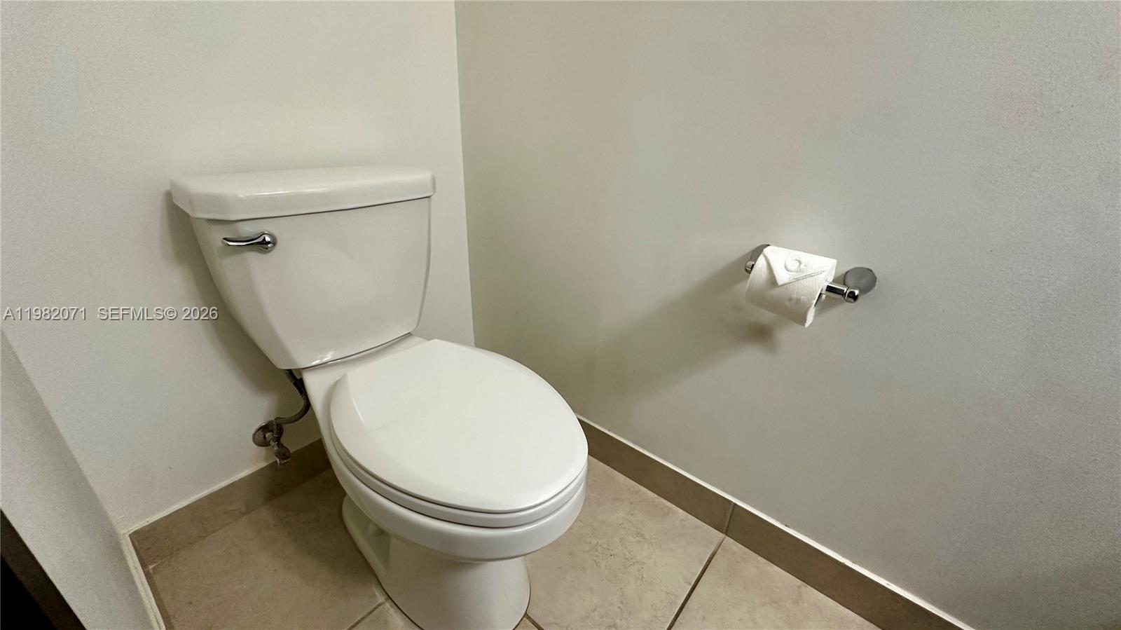 DUNNWOODY LAKE - Residential