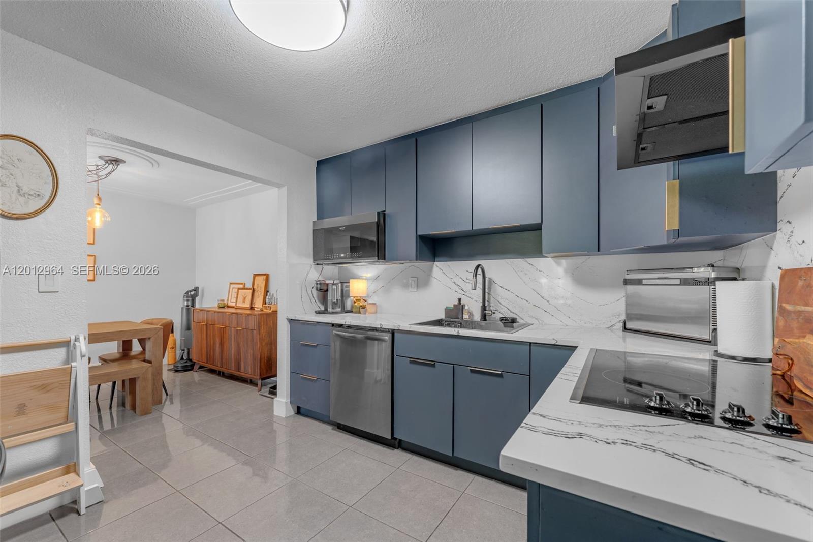 UNIVERSAL ESTATES SOUTH A - Residential