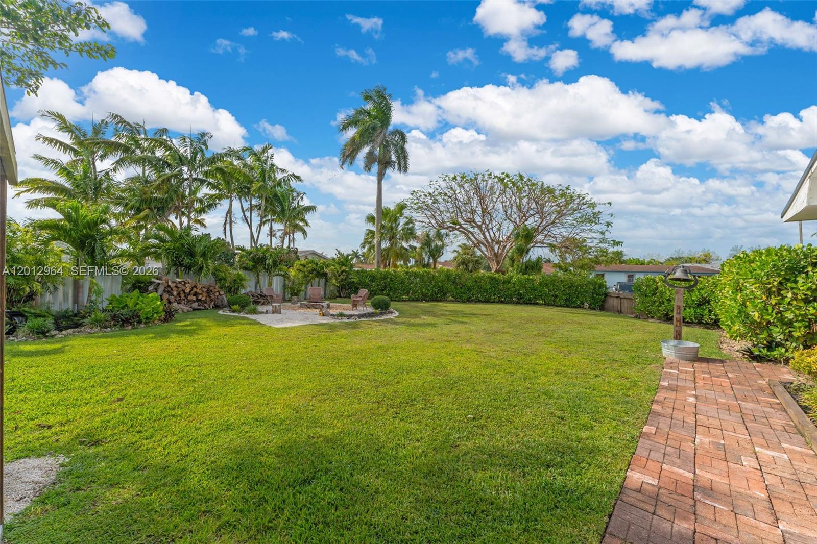 UNIVERSAL ESTATES SOUTH A - Residential