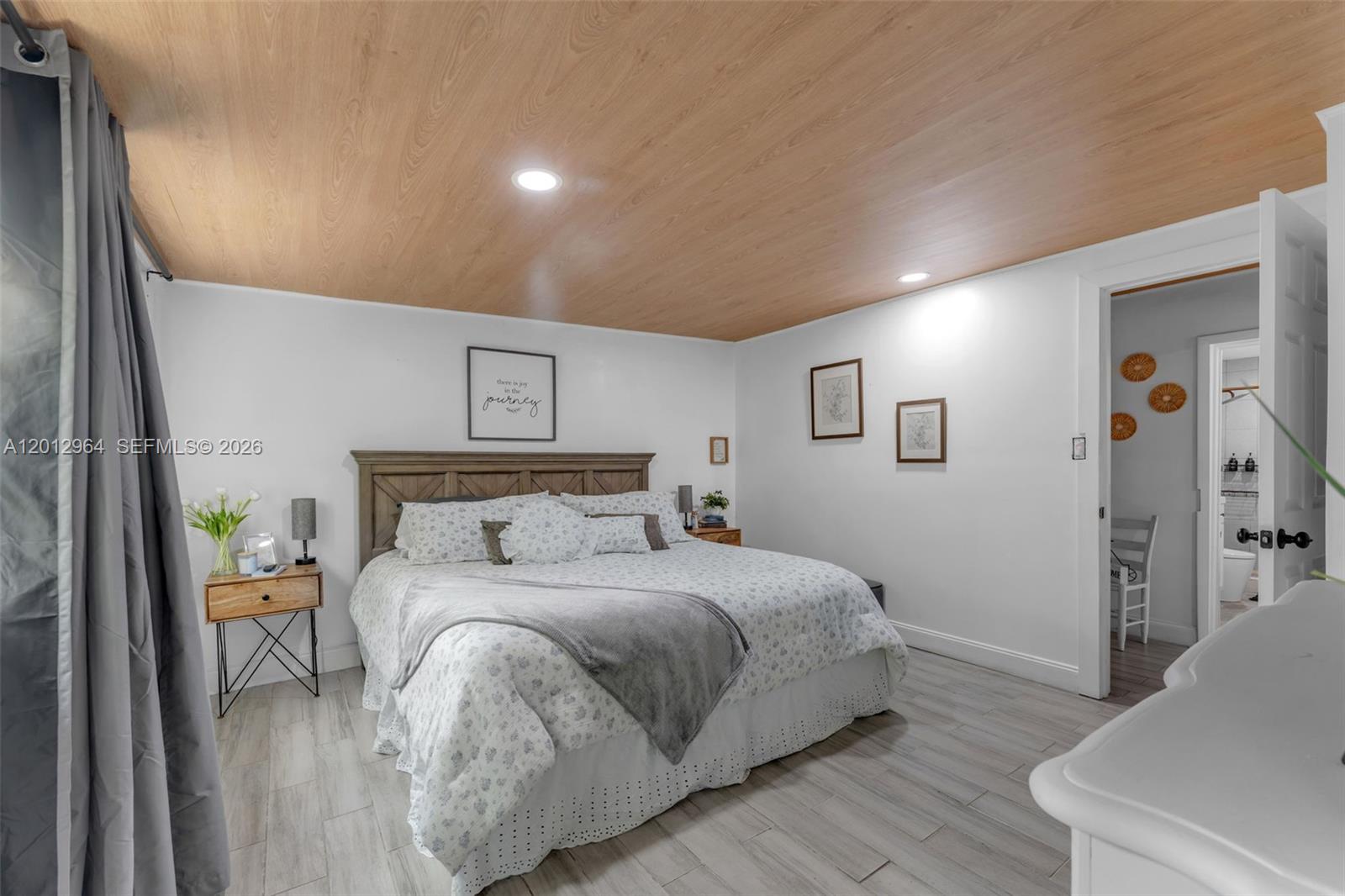 UNIVERSAL ESTATES SOUTH A - Residential