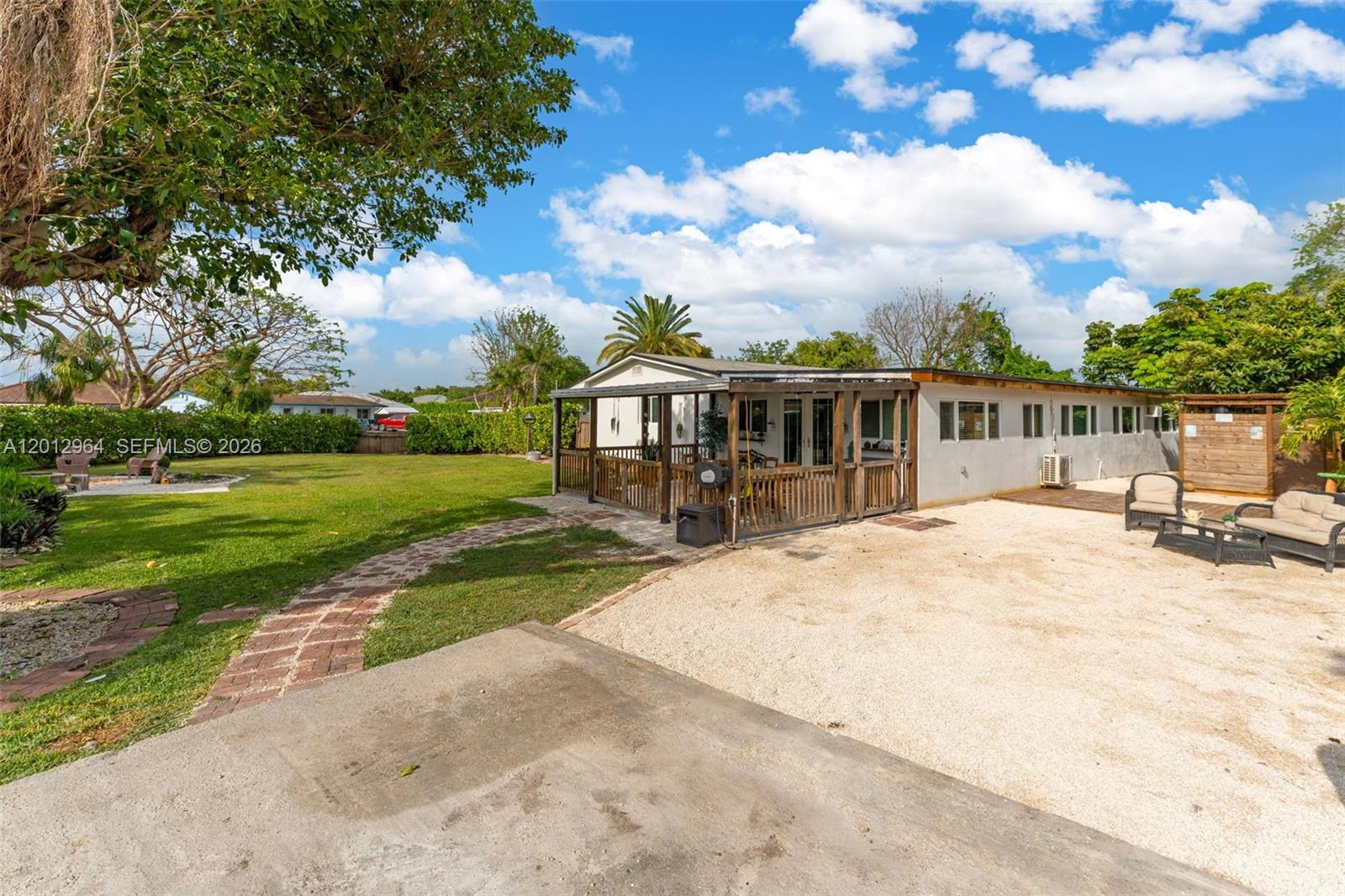 UNIVERSAL ESTATES SOUTH A - Residential