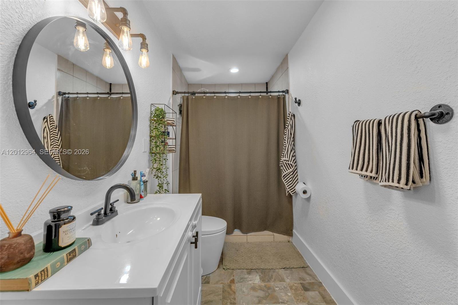 UNIVERSAL ESTATES SOUTH A - Residential