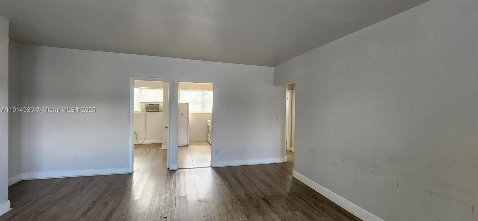 BISCAYNE BCH SUB - Residential Lease