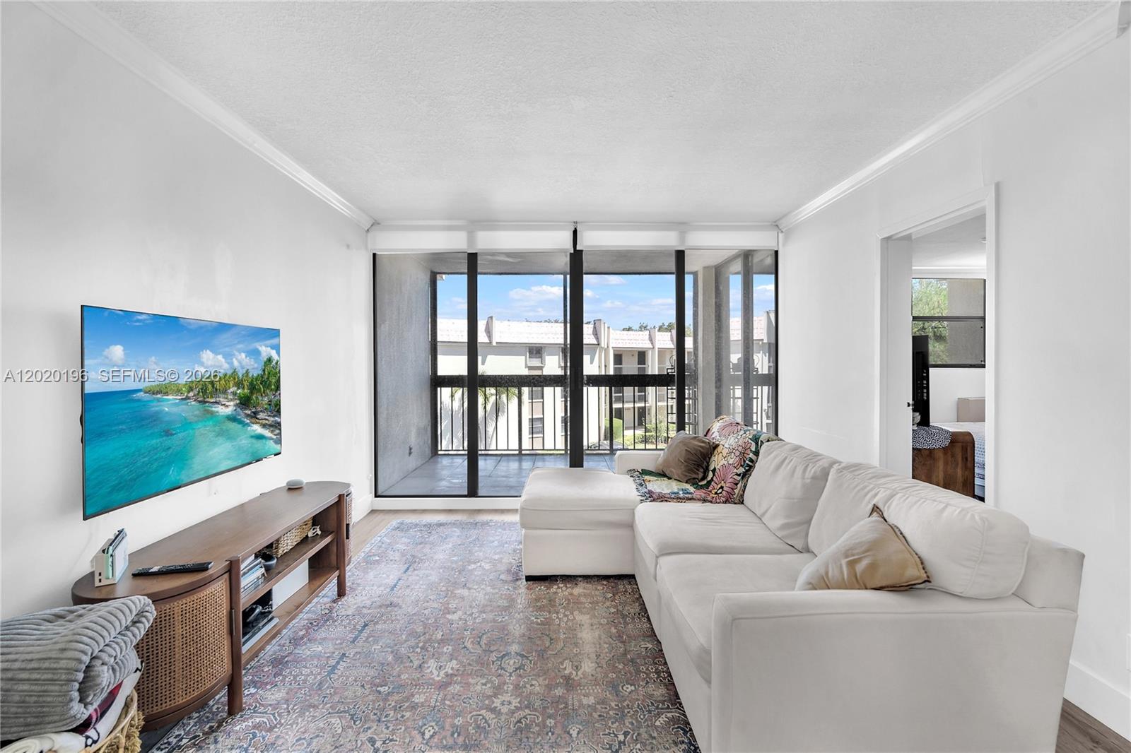 GREENGLADES CONDO III - Residential