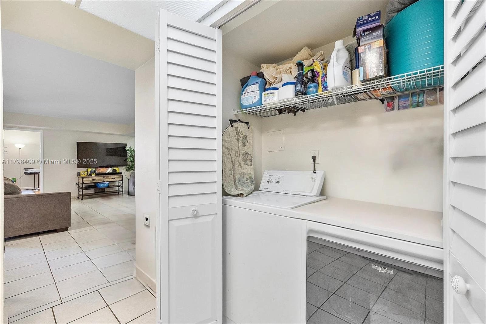 KENLAND BEND NORTH CONDO - Residential