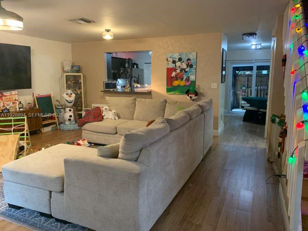 JASMINE AT THE HAMMOCKS 1 - Residential