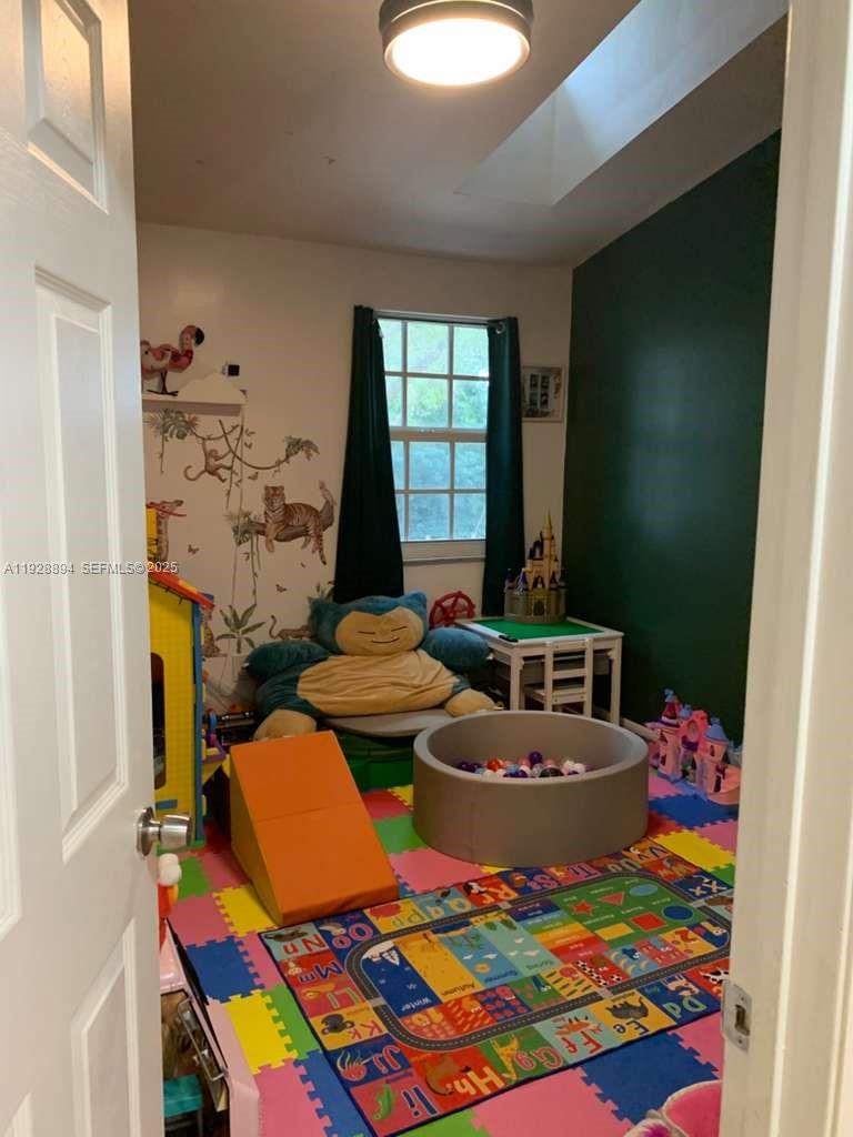 JASMINE AT THE HAMMOCKS 1 - Residential