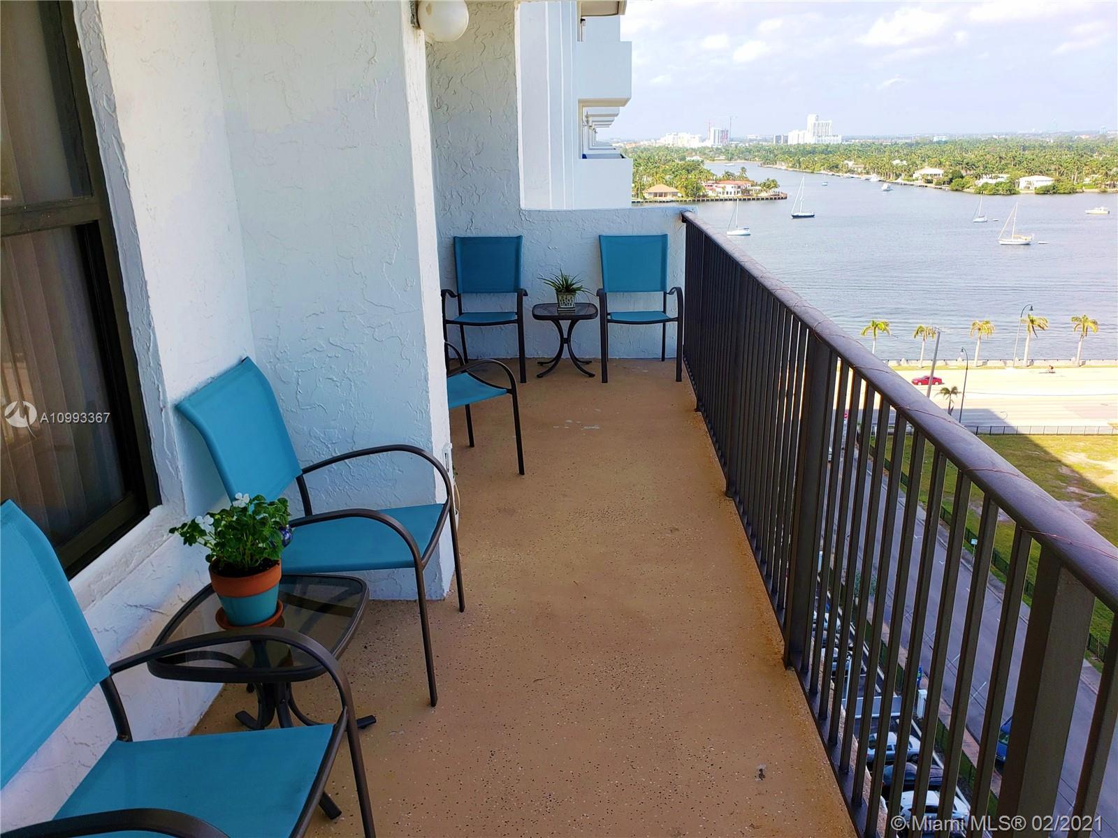 SUMMIT CONDO - Residential