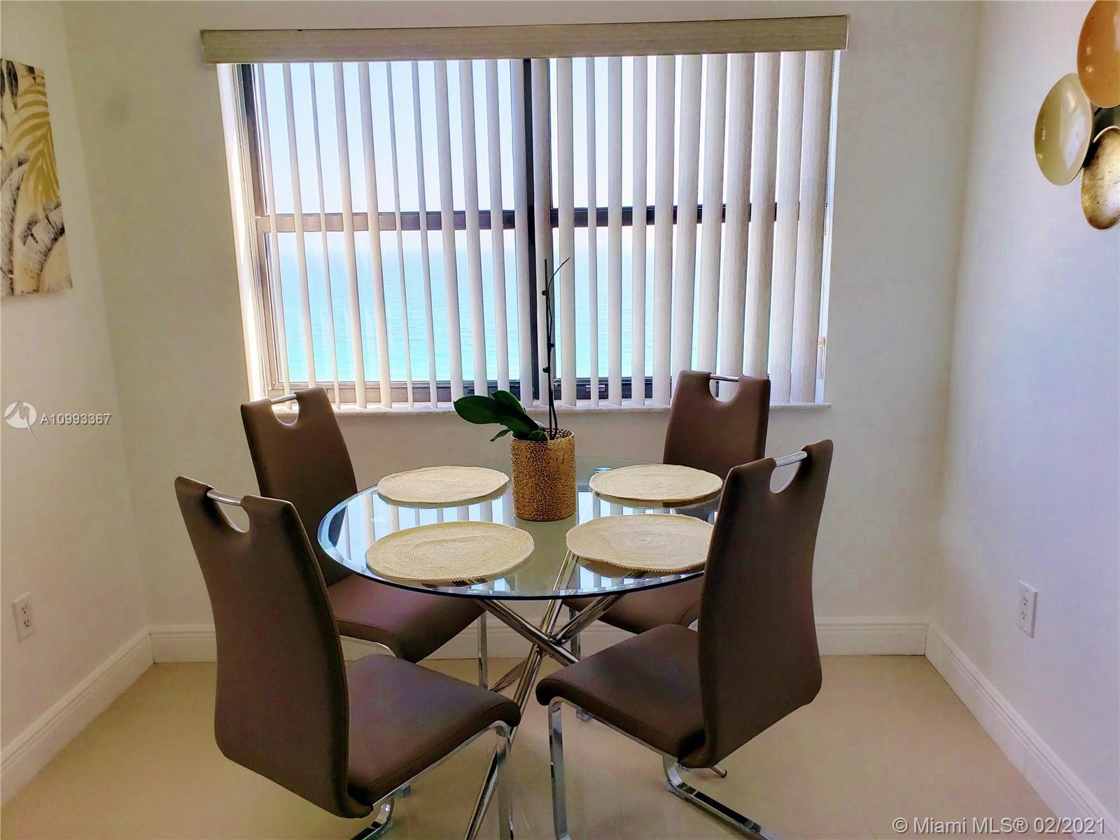 SUMMIT CONDO - Residential