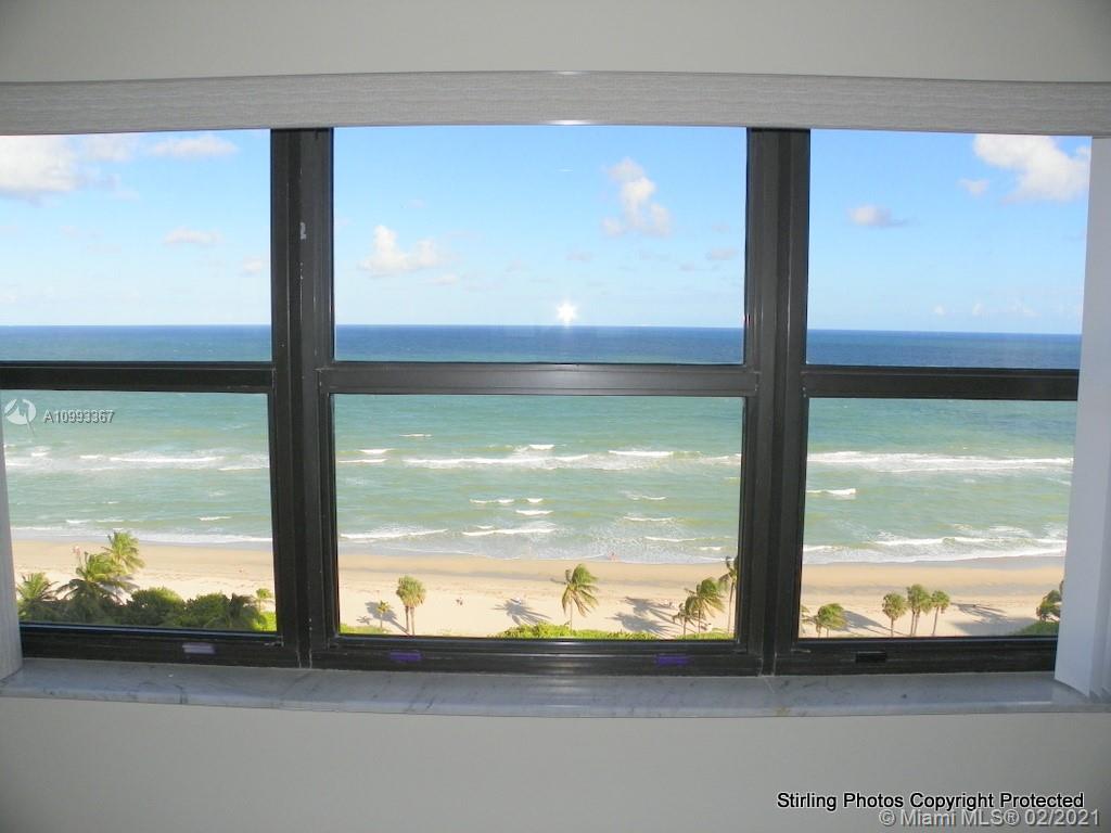 SUMMIT CONDO - Residential