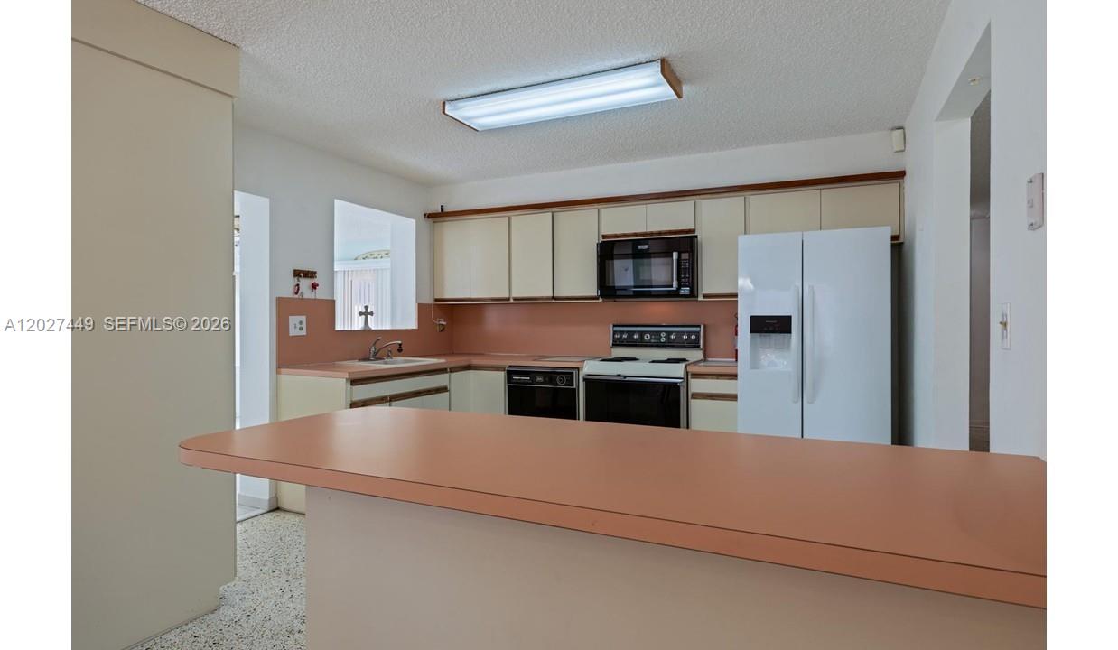 MCALLISTER TERRACE - Residential