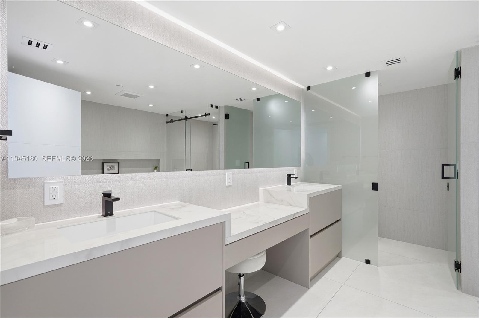 OCEAN PALMS CONDO - Residential